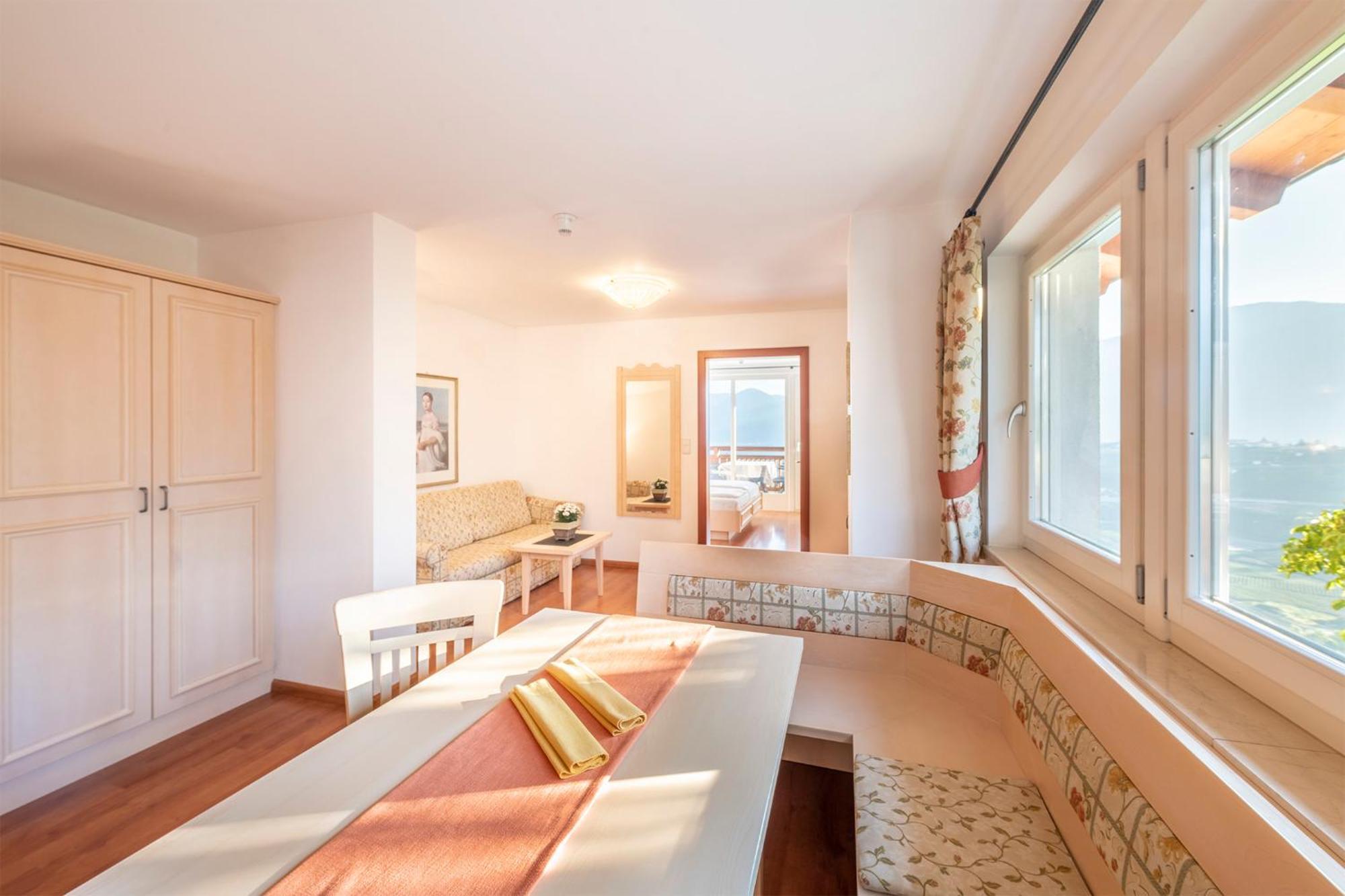 Appartement Tschivon Schenna Eksteriør bilde
