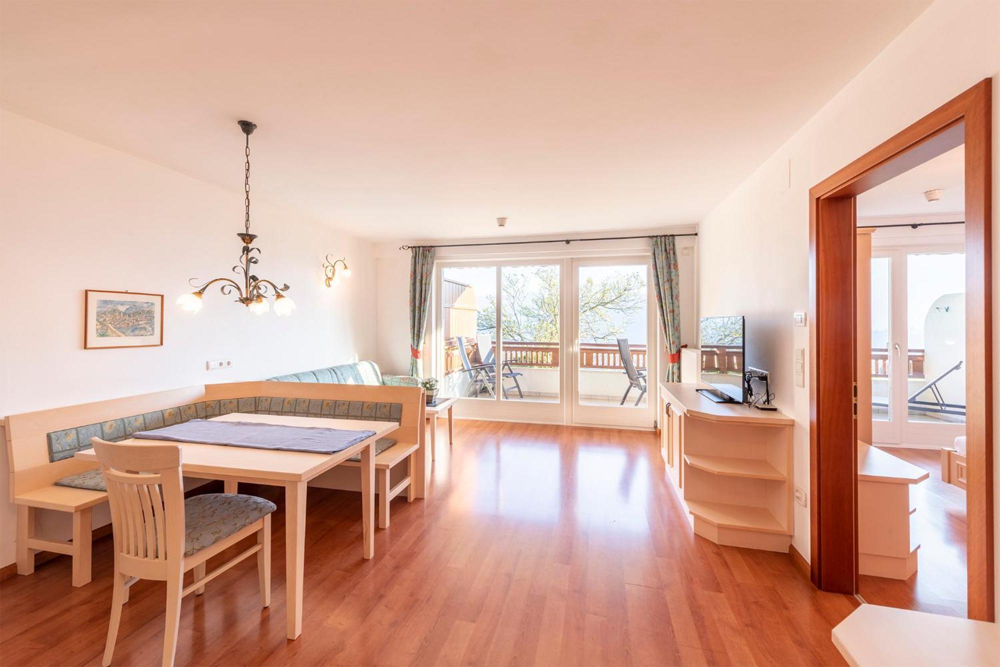 Appartement Tschivon Schenna Eksteriør bilde