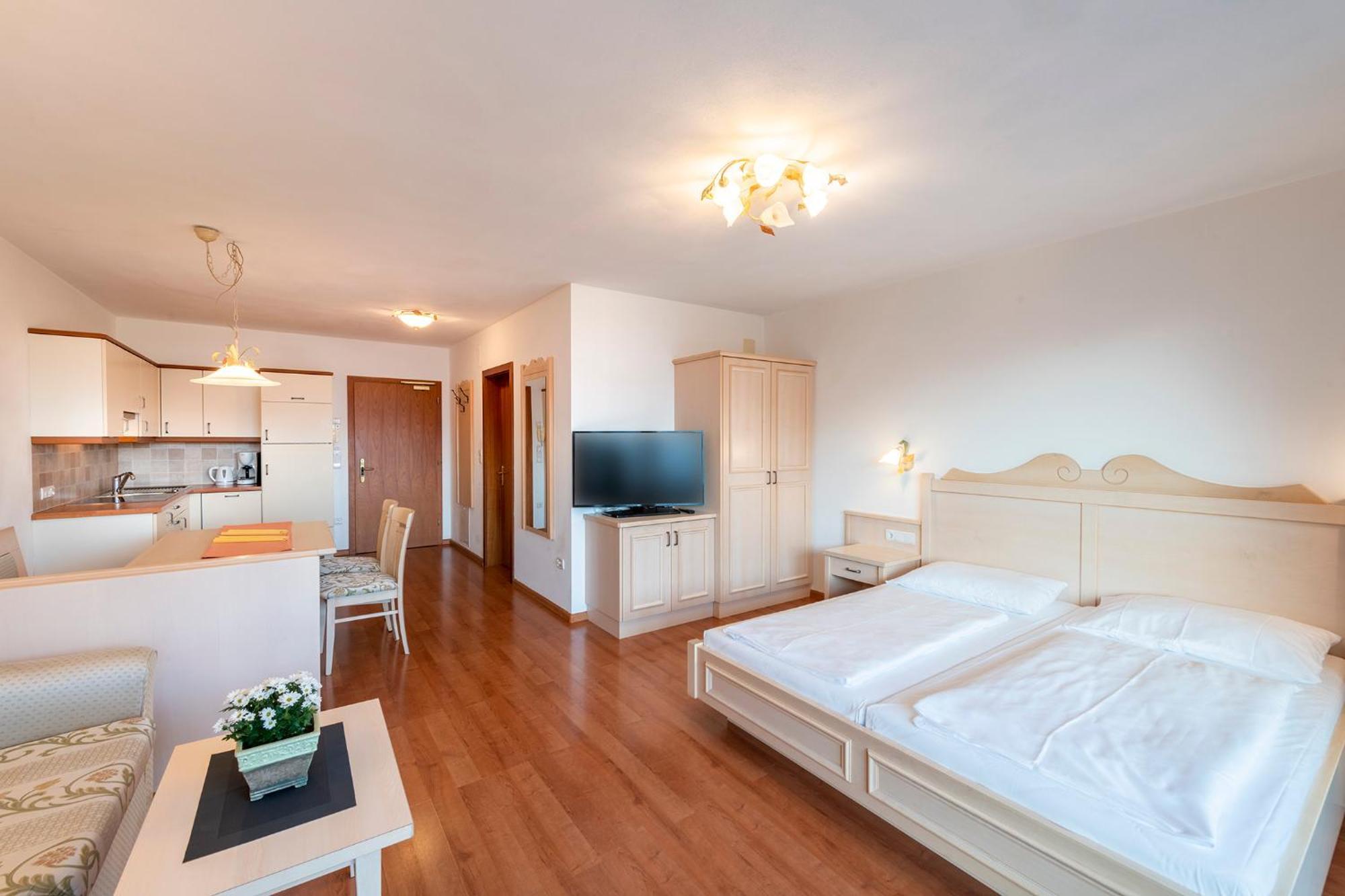 Appartement Tschivon Schenna Eksteriør bilde